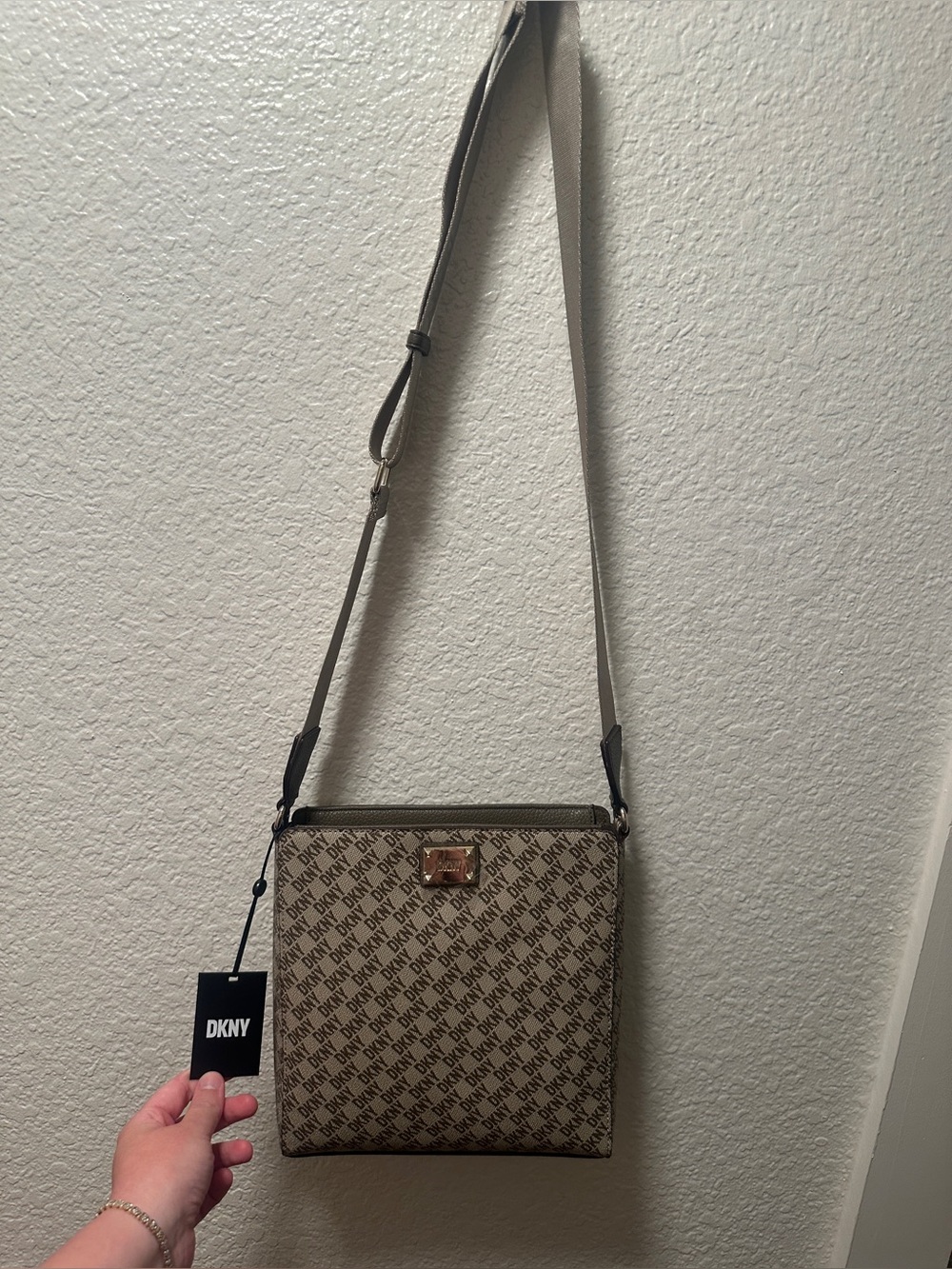 DKNY woman's logo  shoulder/crossbody purse. Brand New.